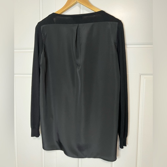 La Chateau V-Neck lightweight sweater with sleek back. - Picture 3 of 7